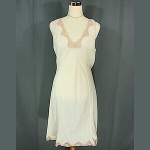Vintage Barbizon Satin Lace Trim Nylon Half Slip Chemise Lingerie Ivory M 1960s